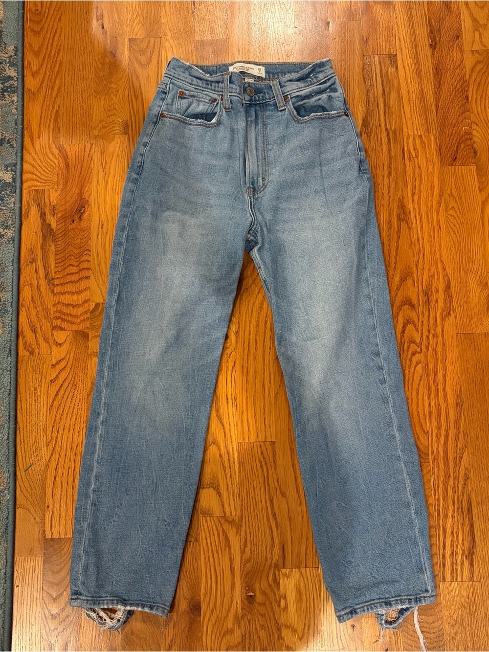 Abercrombie & Fitch The Ankle Straight Ultra High Rise Size 26